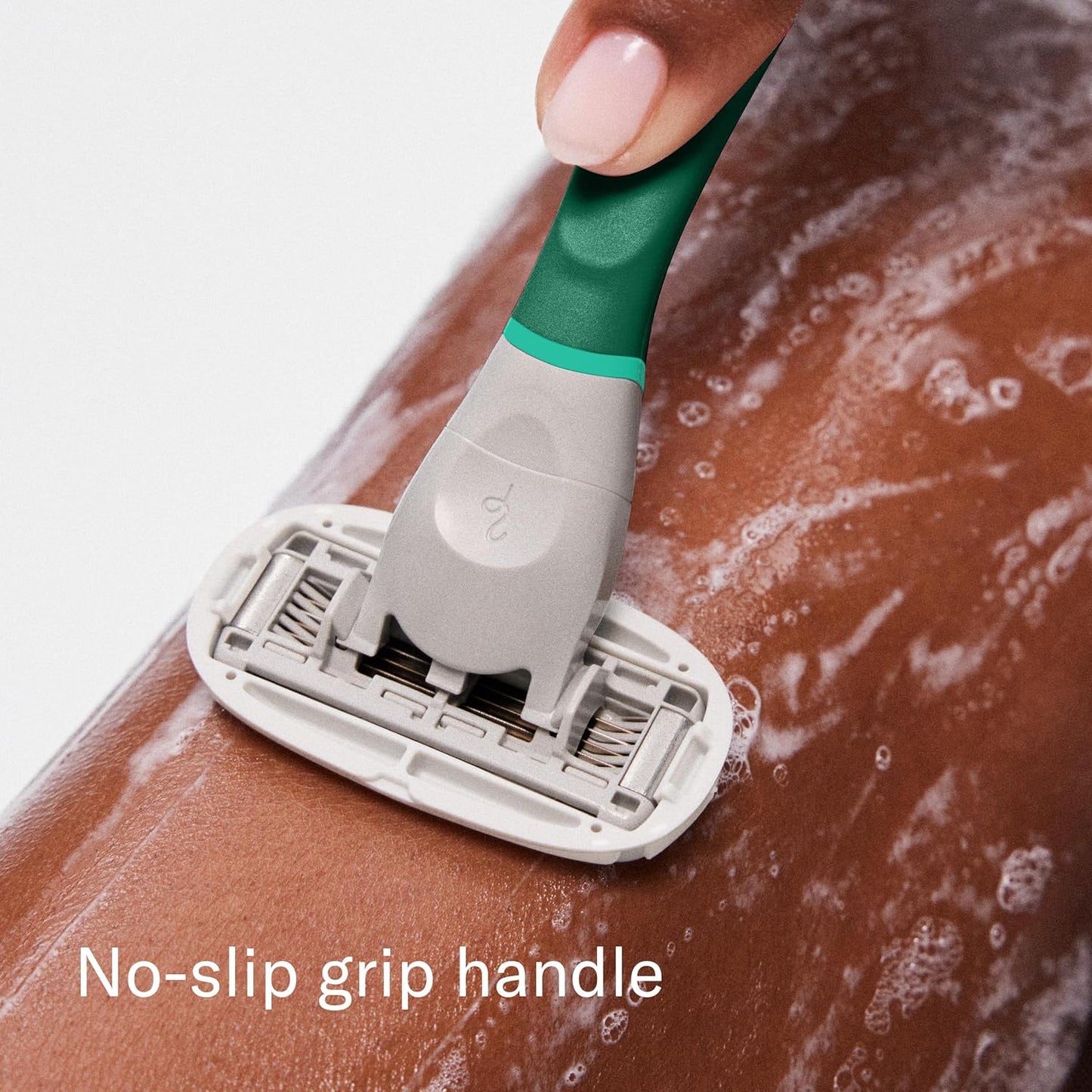 Flamingo Women's Razor Holiday Gift Set - Razor Handle, Blade Refill, Mini Smoothing Shave Scrub, Mini Nourishing Shaving Oil, Mini Soothing Shave Serum, and Shower Holder