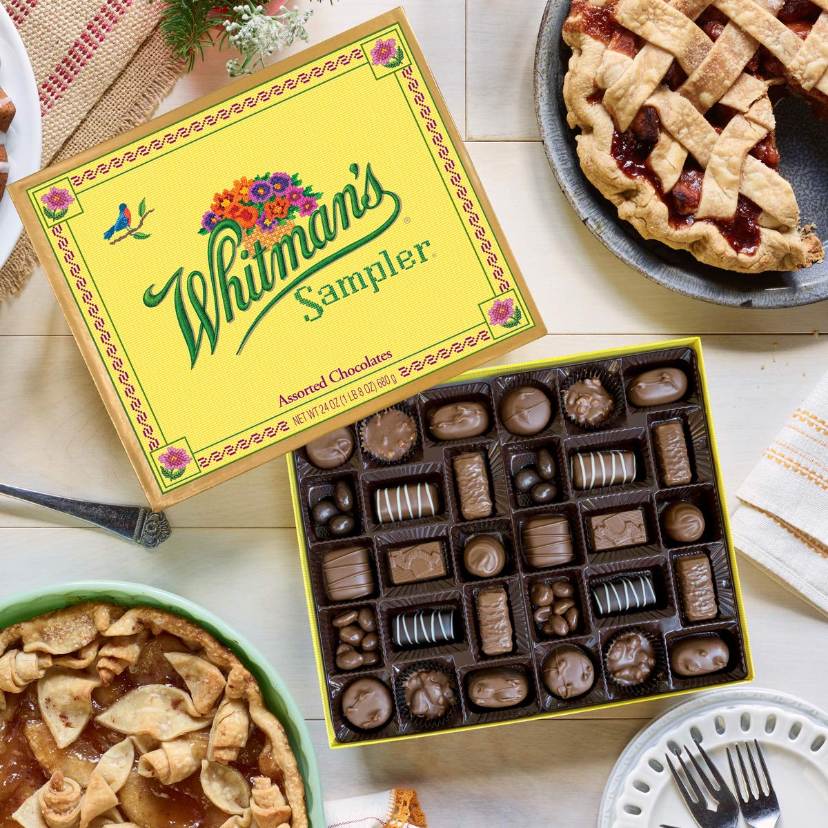 Russell Stover Whitman's Sampler Chocolate Box Assortment Box, An Assortment of Nutty, Chewy, Creamy Crispy Milk Chocolate Covered Candies and Dark Chocolate Covered Candies, 24 Ounce